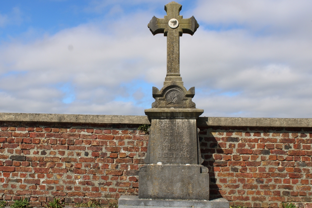 Belgian War Graves Liernu #1