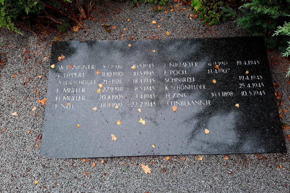 Mass Grave German Soldiers #3