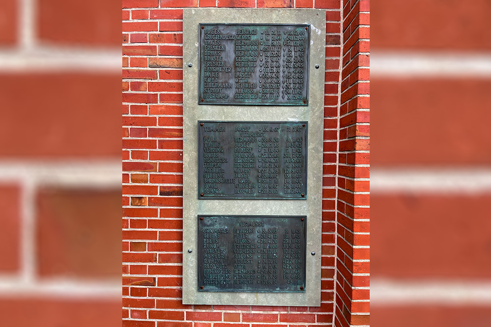 Oorlogsmonument Osterbrock #5