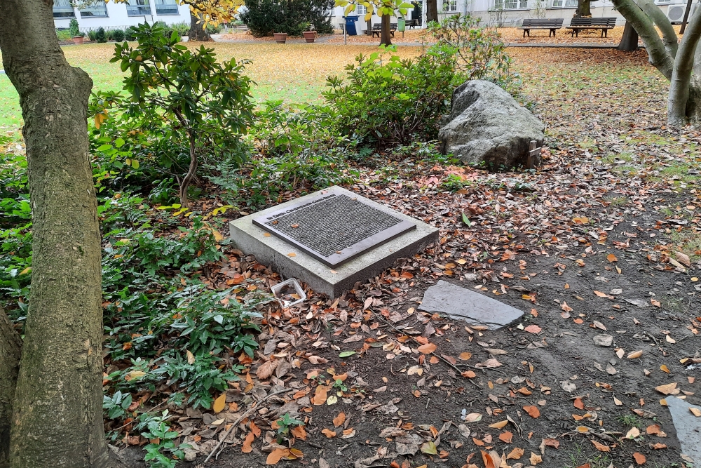 Mass Grave Bombing Victims Oskar Ziethen Hospital #3