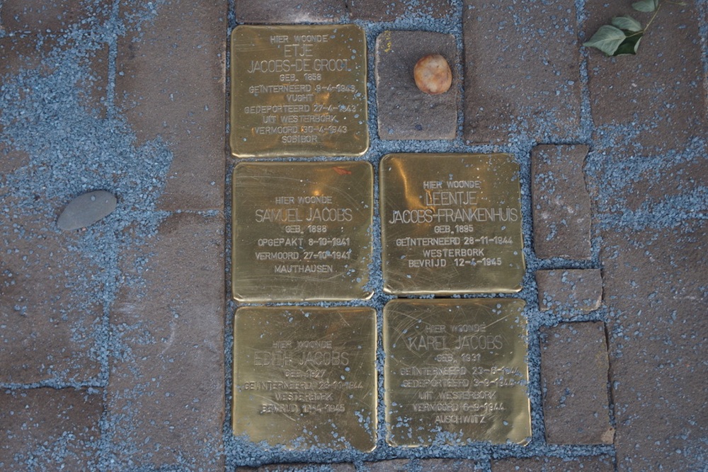 Stolpersteine Spalstraat 9