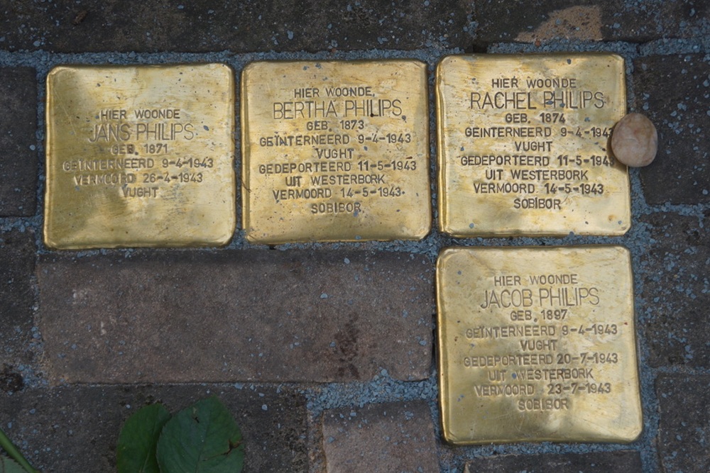 Stolpersteine Veemarktstraat 2