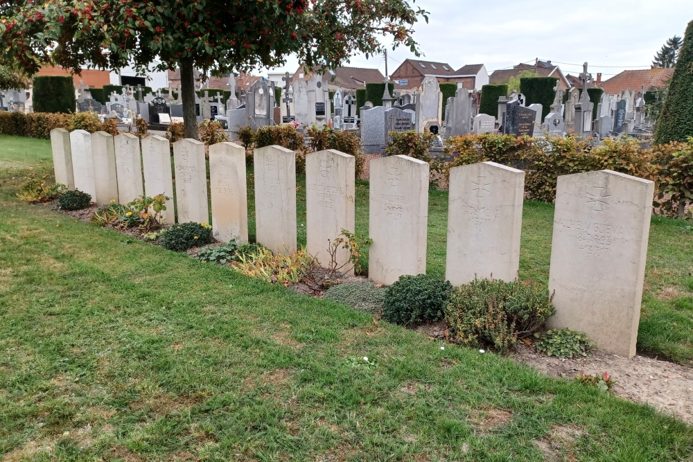 Commonwealth War Graves Noeux-les-Mines  #5