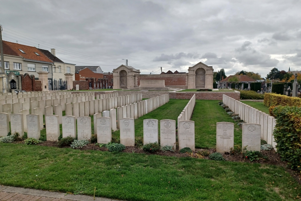 Commonwealth War Graves Nœux-les-Mines #3