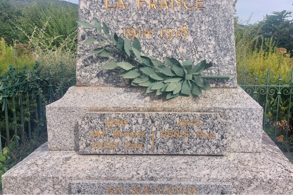 Oorlogsmonument Trelins #4