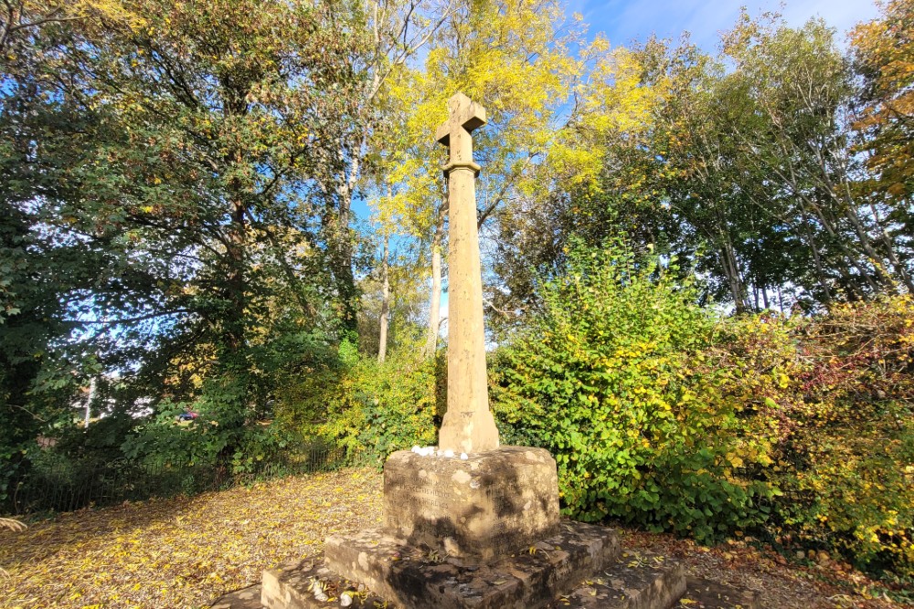 Oorlogsmonument Preston Plucknett #2