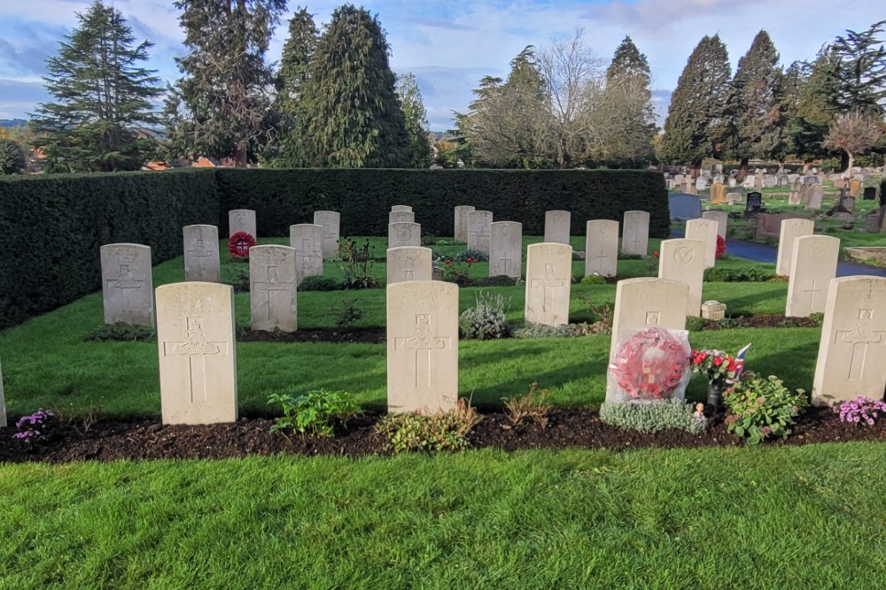 Oorlogsgraven van het Gemenebest Yeovil Cemetery #2