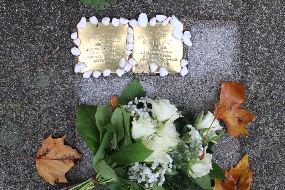 Stolpersteine Bisschopstraat 33a