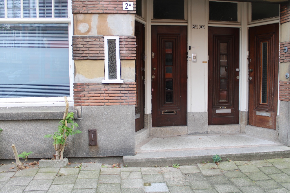 Stumbling Stone Van Maanenstraat 2a #2