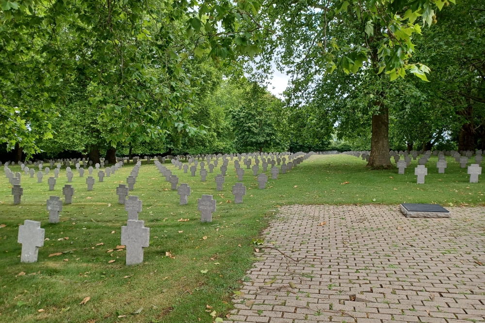 German Wargraves Sallaumines