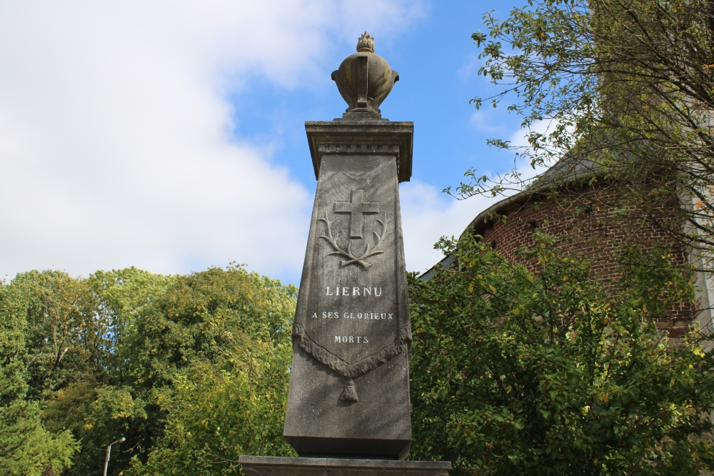 Oorlogsmonument Liernu	 #2