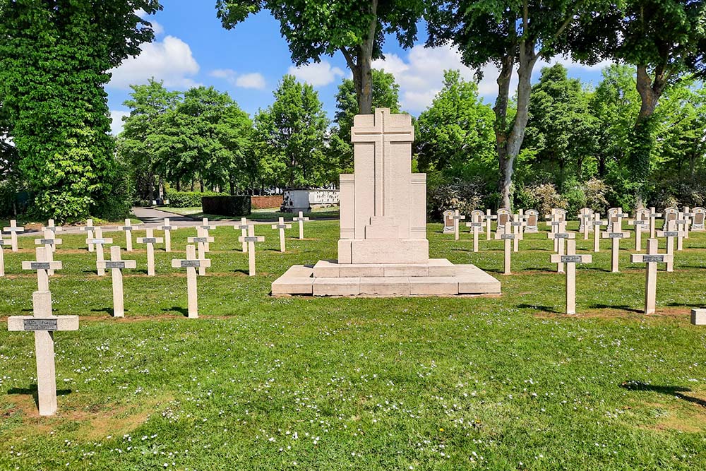 French Military Cemetery Saint-Pierre #3