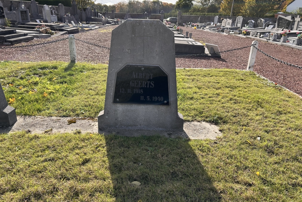 Belgian wargraves Fexhe-Slins #3