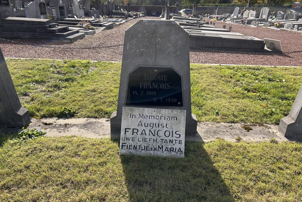 Belgian wargraves Fexhe-Slins #2