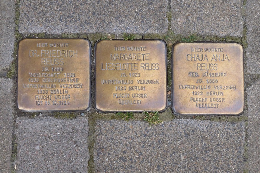 Stumbling Stones Marienplatz 12 #1