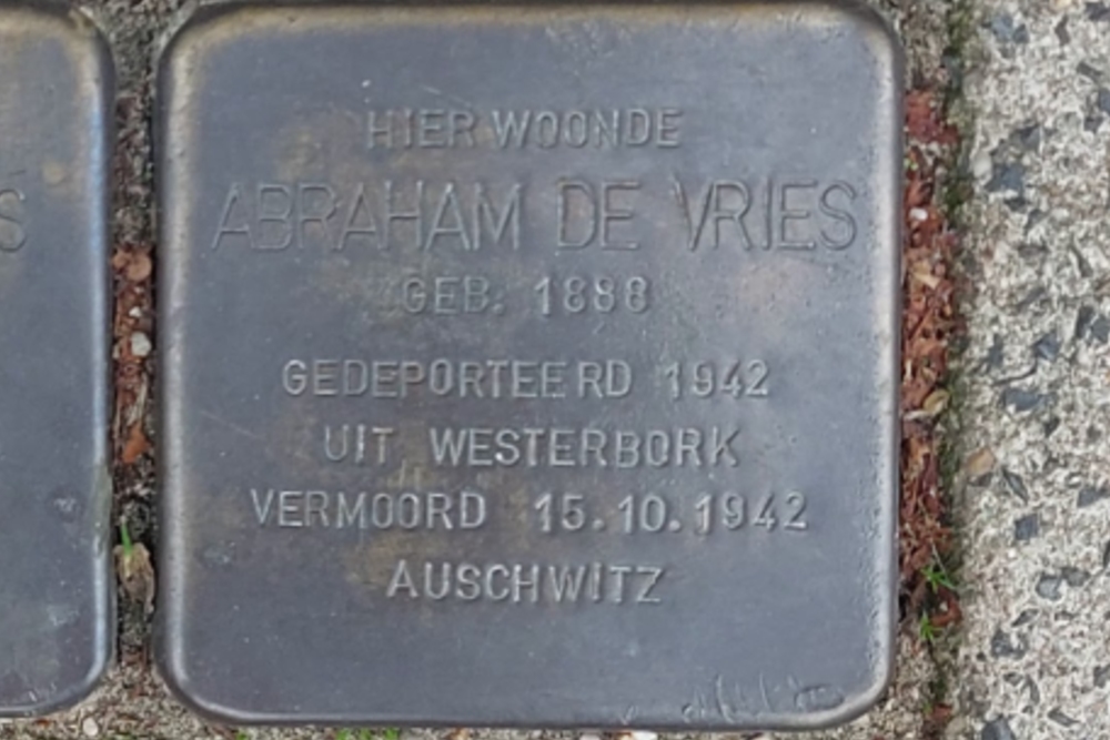 Stumbling Stones Burgemeester Meineszlaan 37c #4