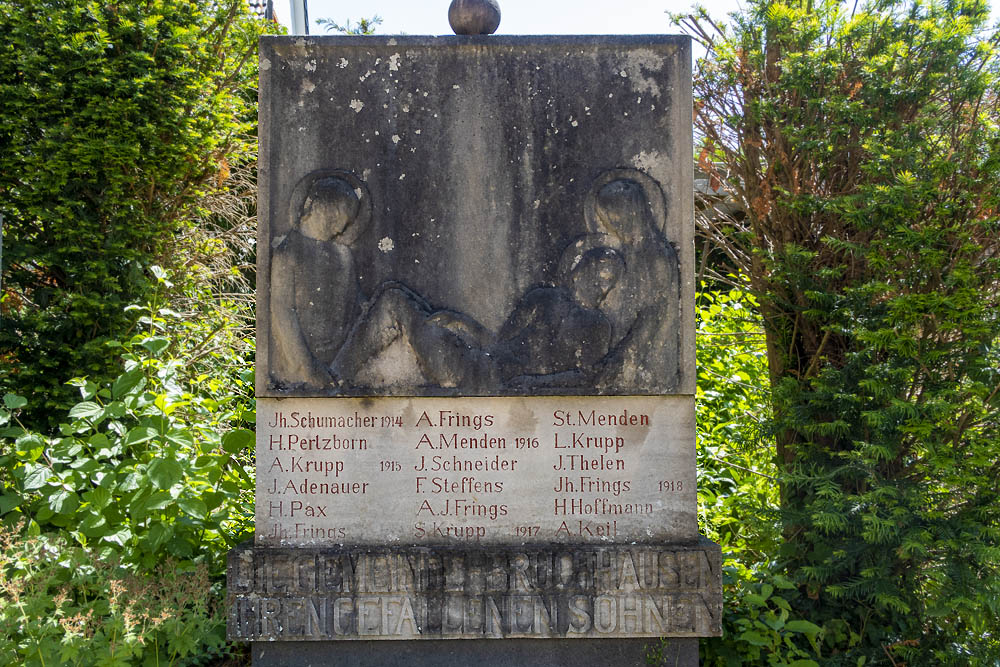 War Memorial Bruchhausen #3