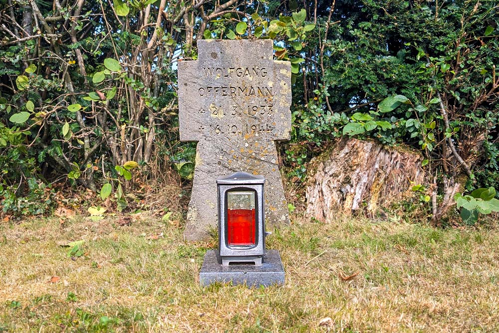 Duitse Oorlogsgraven Eicherscheid #3