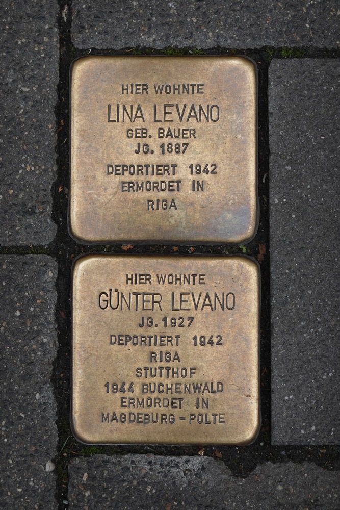 Stolpersteine Adalbertstraße 33 #2