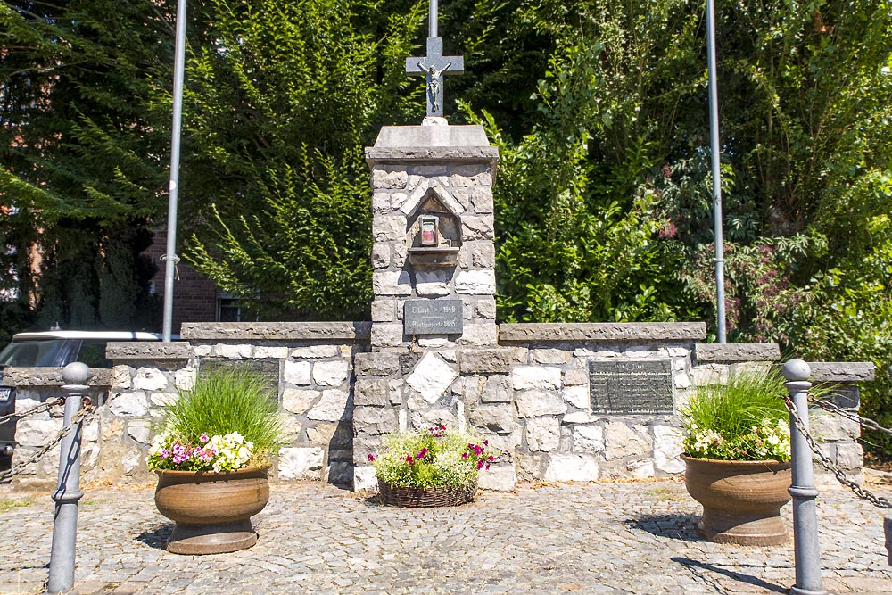 War Memorial Waurichen