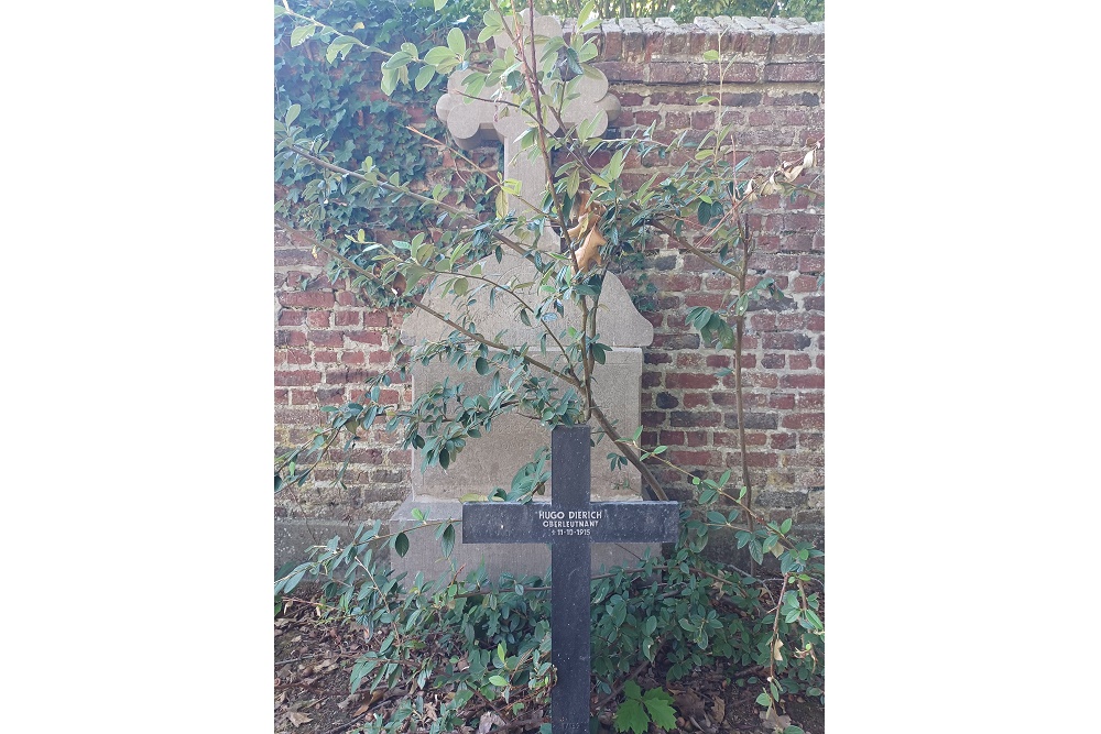 Duits-Russiche Oorlogsgraven Oignies #2