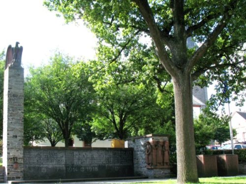 War Memorial Morbach #2