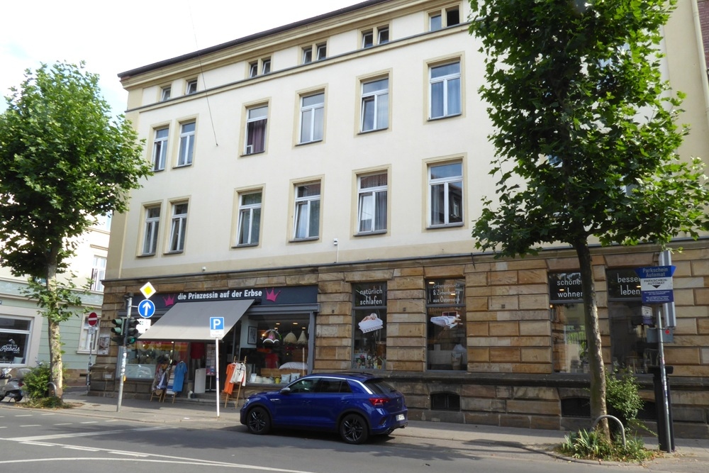 Stumbling Stones Luitpoldstraße 32 #3