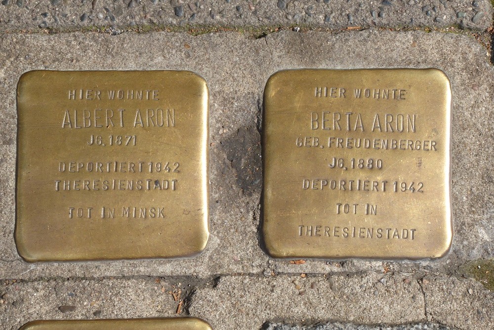 Stumbling Stones Luitpoldstraße 32 #4