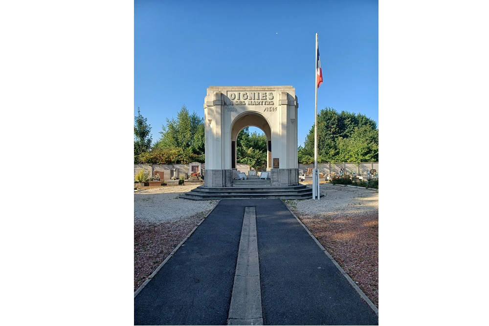 Mausoleum Oignies #3