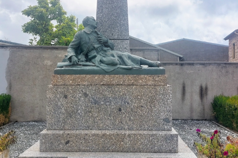 Oorlogsmonument Neulise #2