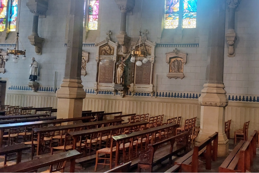 Oorlogsmonument in Kerk Neulise  #6
