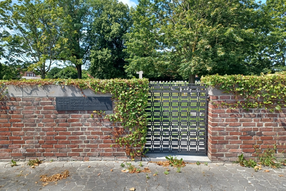 Duitse Oorlogsgraven Pont à Vendin #4