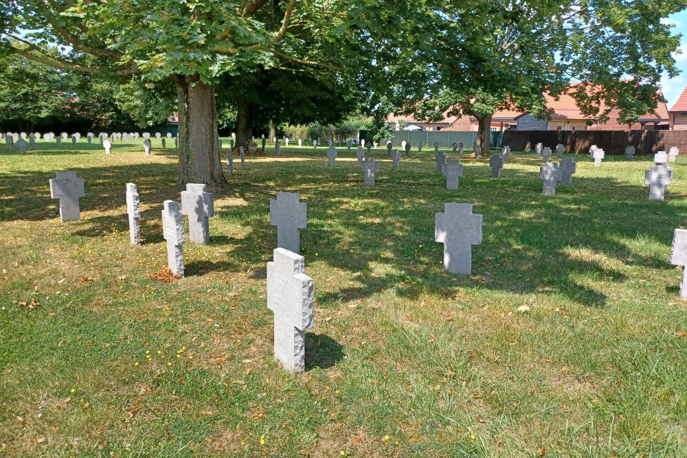 Duitse Oorlogsgraven Pont à Vendin #2