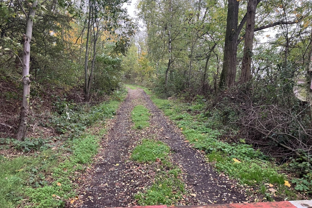 Monument Omgekomen Dwangarbeiders Pulgar #7