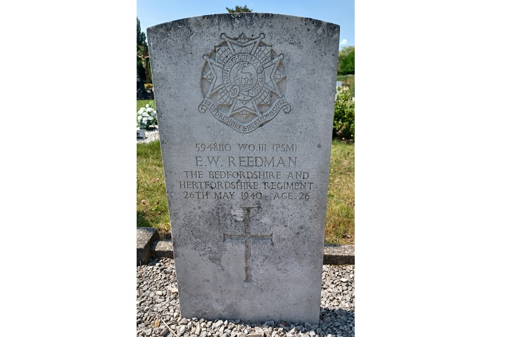 Oorlogsgraven van het Gemenebest Roncq #4