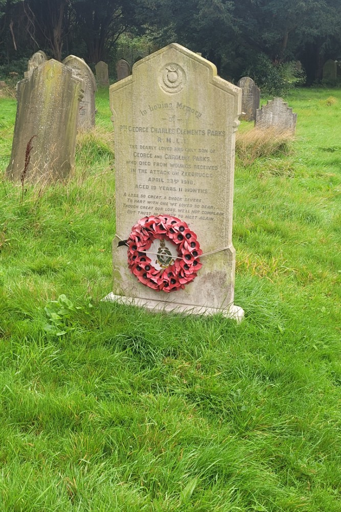 Oorlogsgraven van het Gemenebest St. Martin Churchyard #3