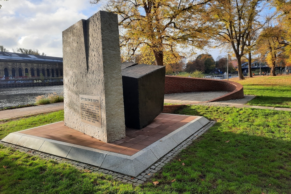 Memorial Community Synagogue Spandau #3
