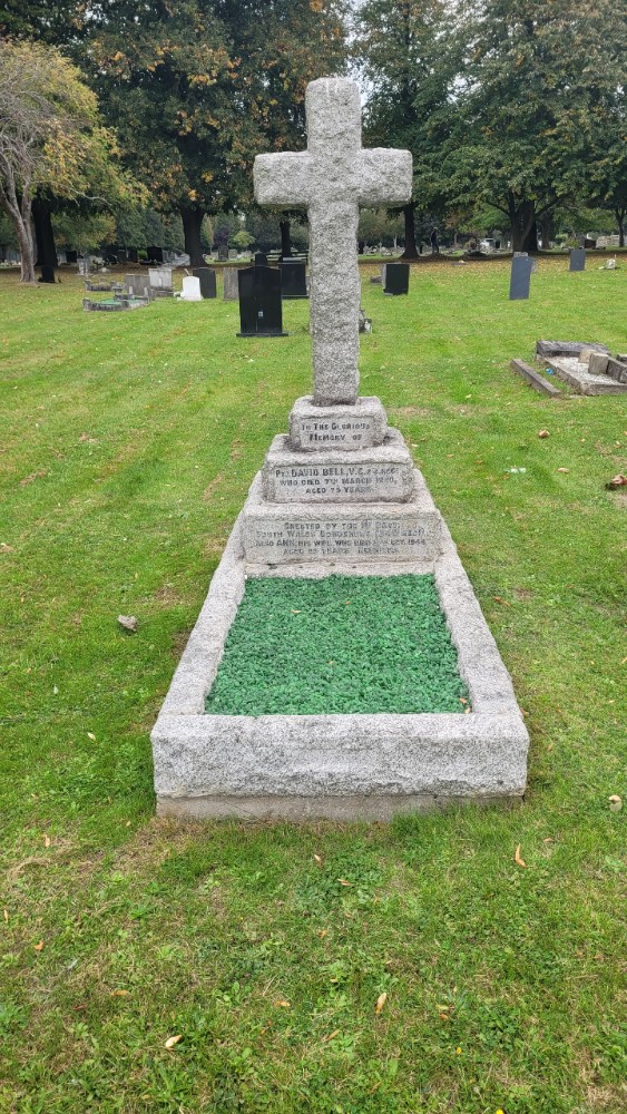 Graves of VC Recipients Gillingham #2