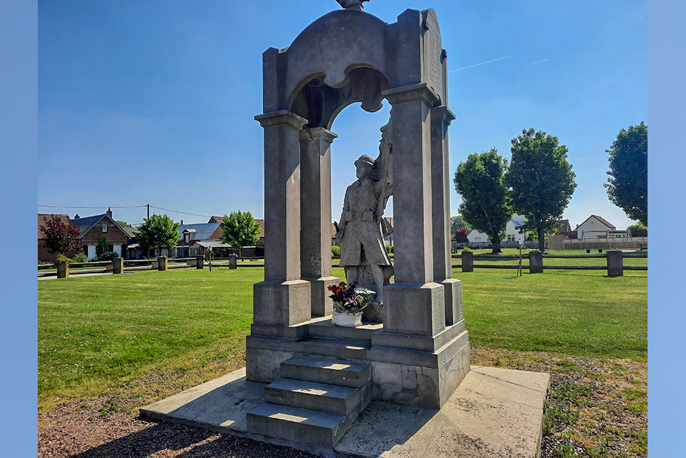 Memorials First World War Rocquigny #2