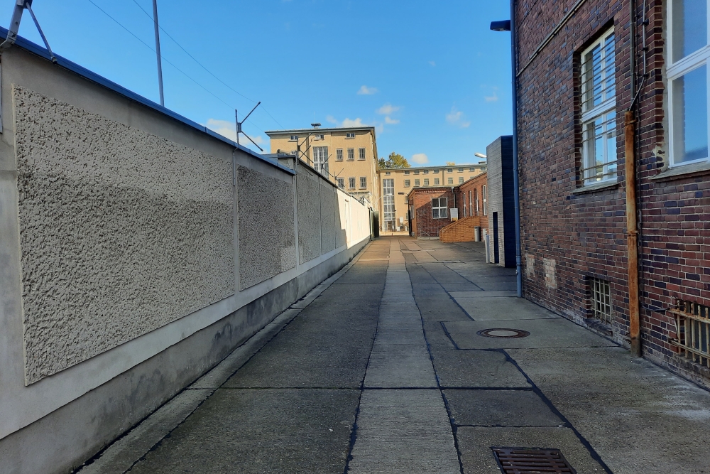 Berlin-Hohenschönhausen Memorial Museum #3