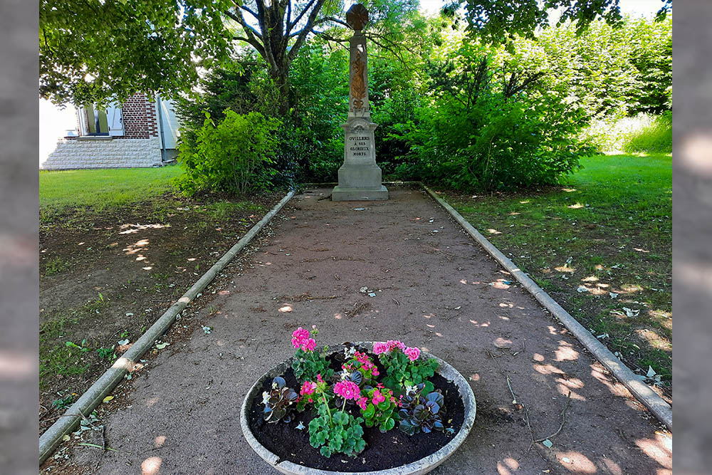 Oorlogsmonument Ovillers-la-Boisselle #2