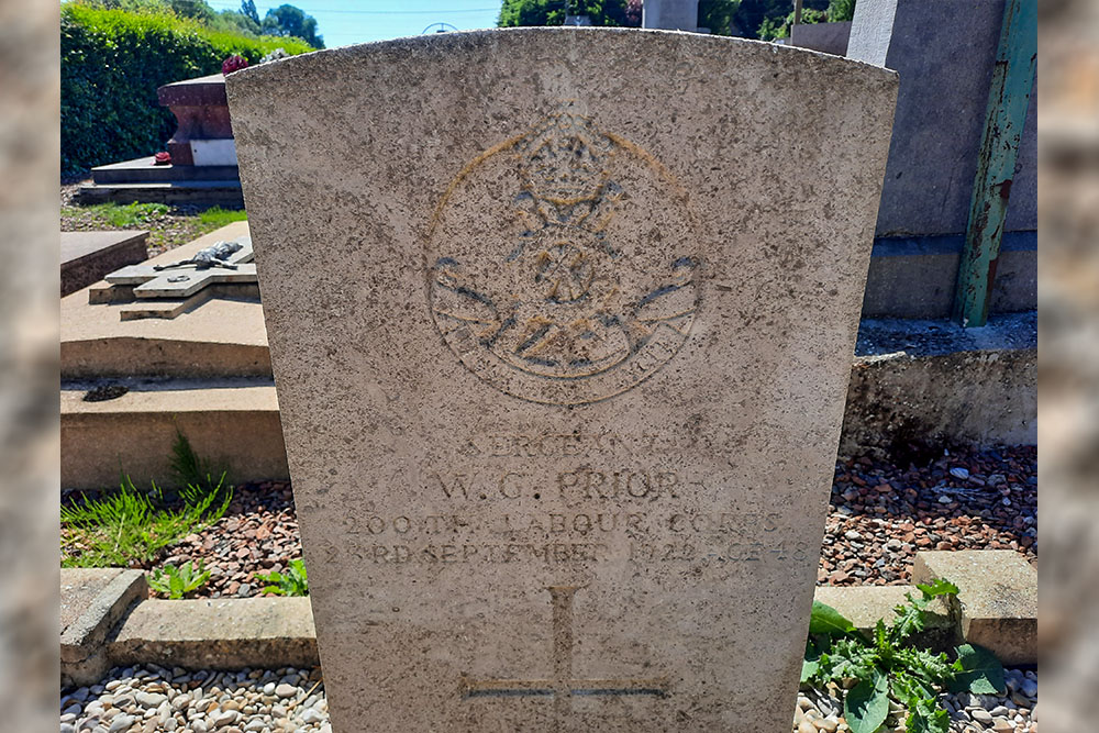 Oorlogsgraven van het Gemenebest Étricourt-Manancourt #5