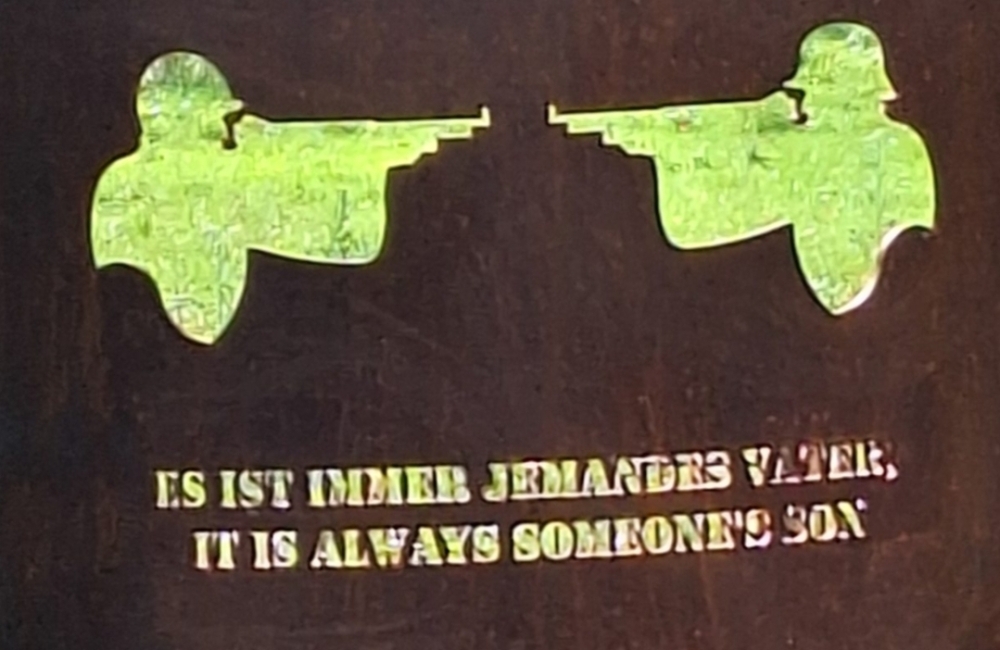 Gedenkteken 325e Zweefvliegtuiginfanterie #2