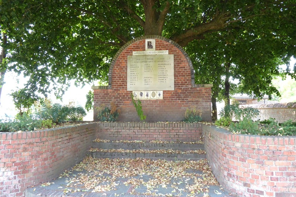 War Memorial Hèze