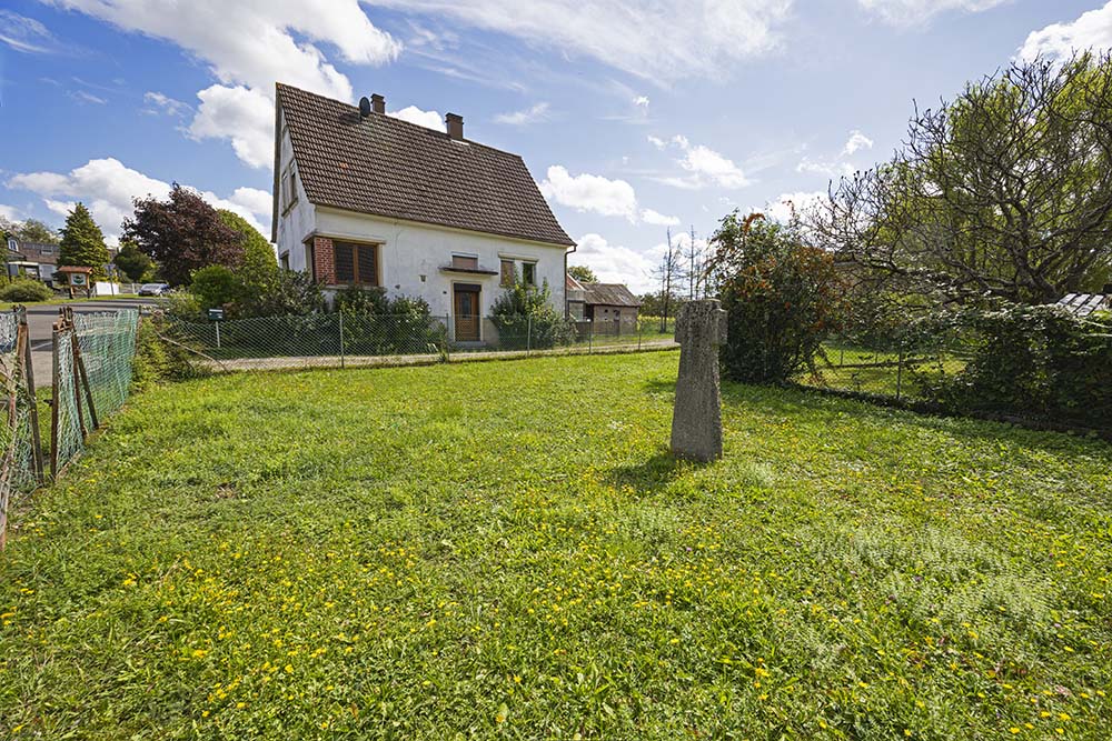 Mass Grave marked 1870-71 #8