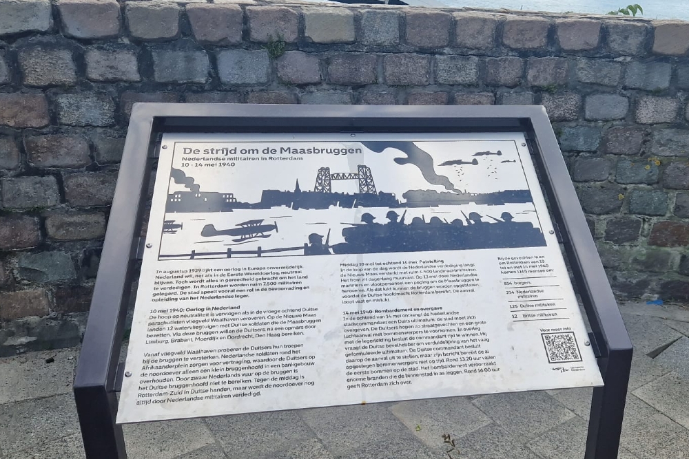 Informatiebord 'De Strijd om de Maasbruggen' 