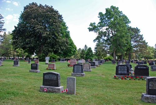 Oorlogsgraven van het Gemenebest Lindsay Riverside Cemetery #1