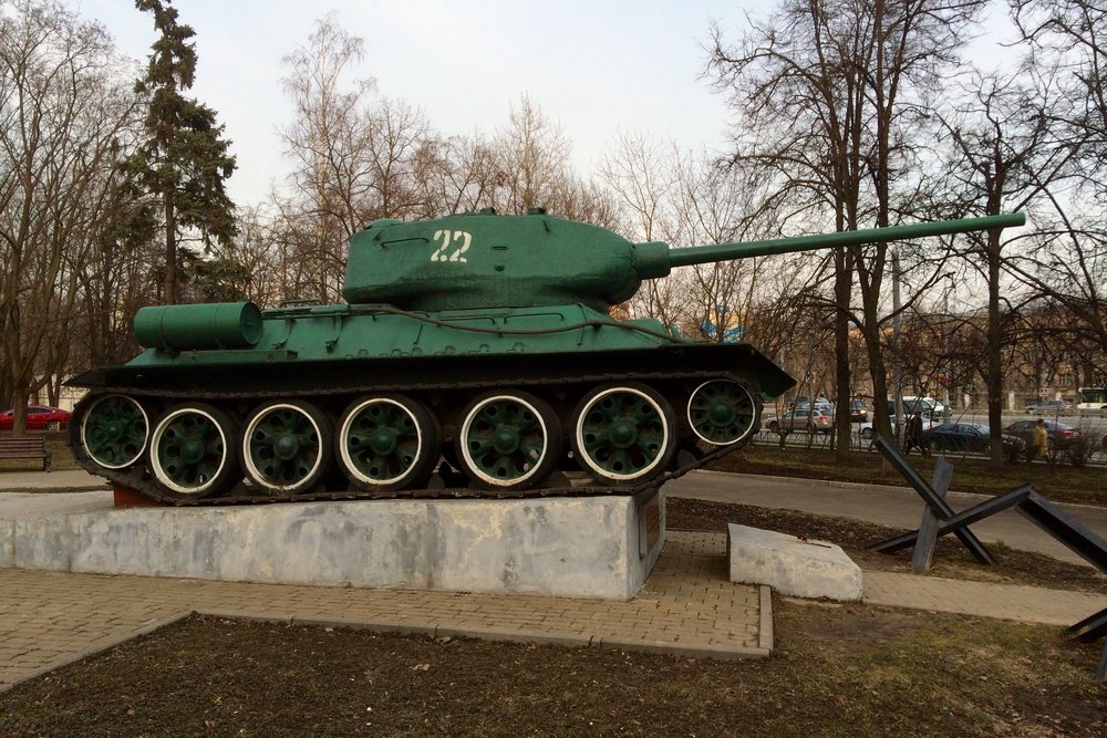 Monument Slag om Moskou (T-34/85 Tank) #2