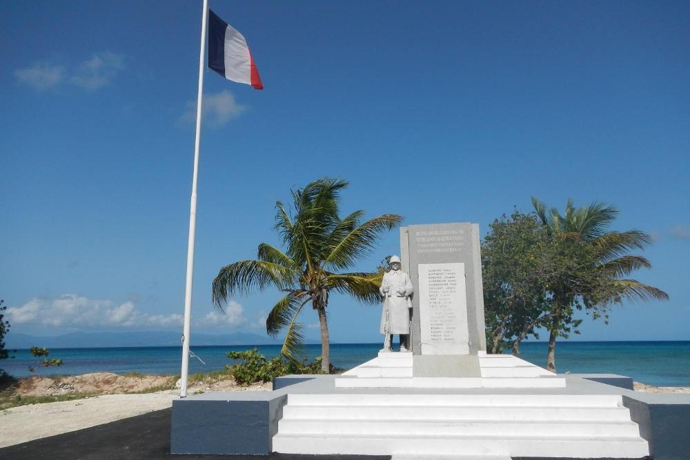 War Memorial Port-Louis