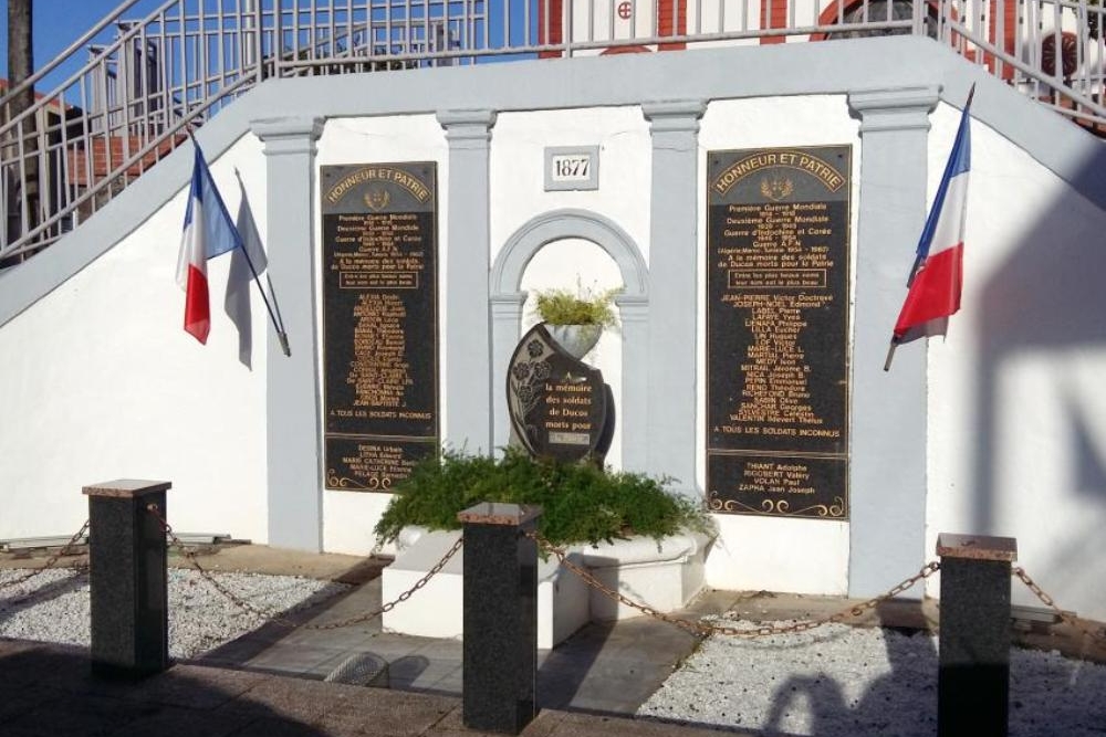 Oorlogsmonument Ducos #1